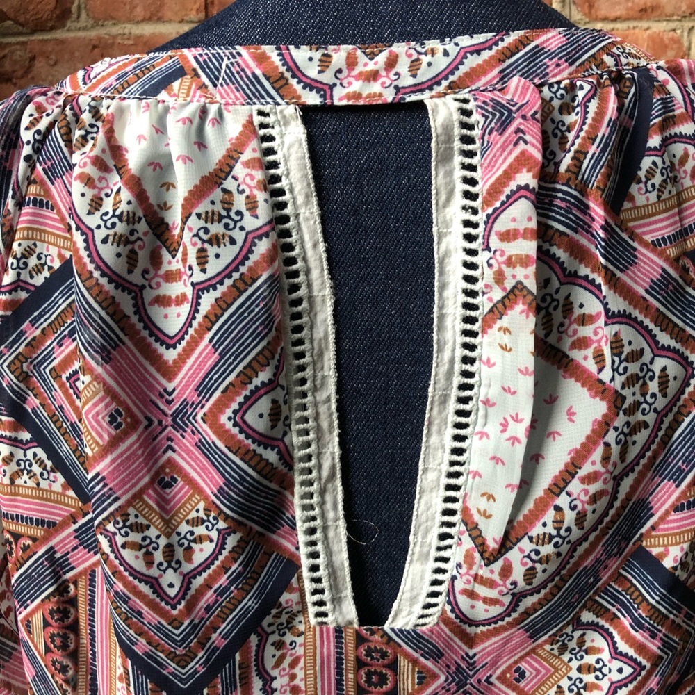 Love. Fire Boho style top with open back Small - Picture 5 of 7